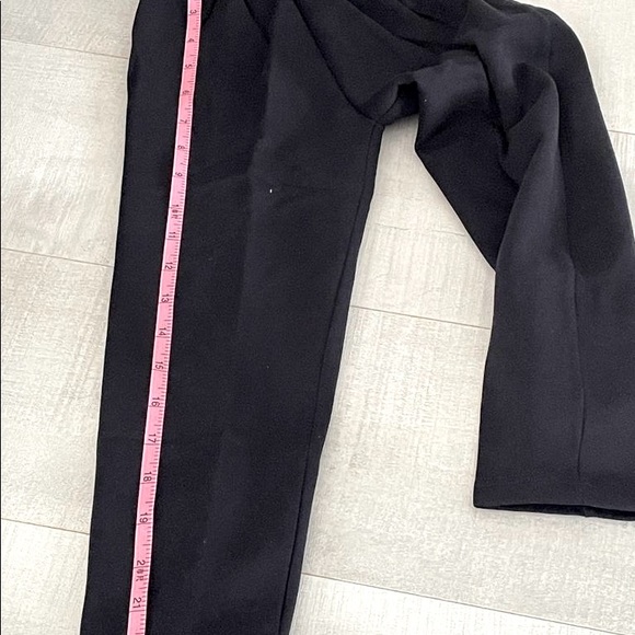 $7 Kids Sweat Pants - Picture 4 of 9